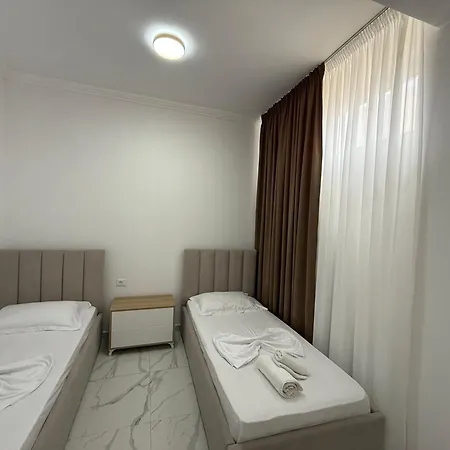 公寓 Selena's Apartament's Durrës